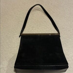 Gucci suede shoulder bag 👝
